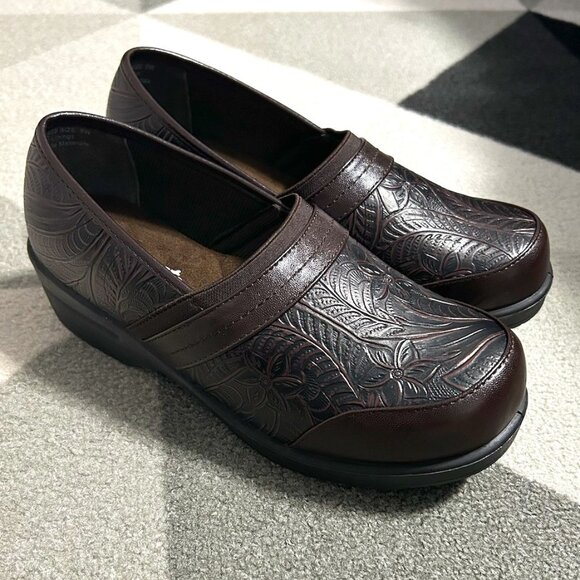 Easy Street Origin Brown Tool Floral Comfort Clogs Women's Size 8 WIDE - Picture 2 of 16